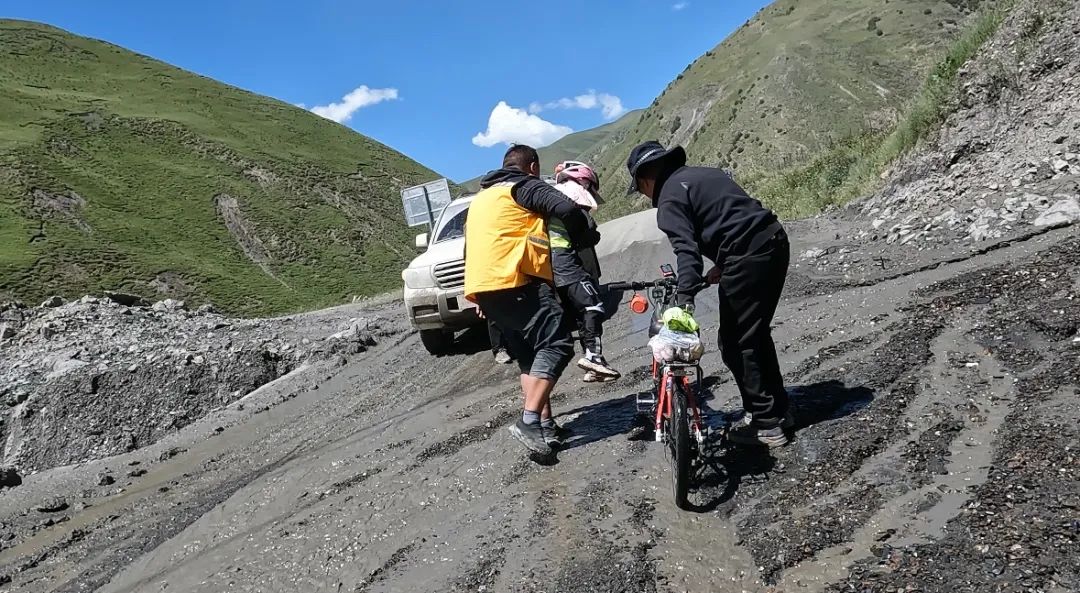 川藏线骑行时间多久_骑行川藏线行程安排_骑行川藏线行程