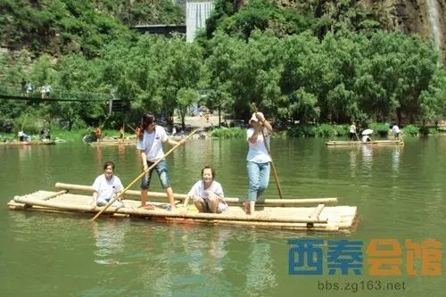 棋牌休闲网络游戏_花猫休闲棋牌_飘逸棋牌休闲娱乐中心