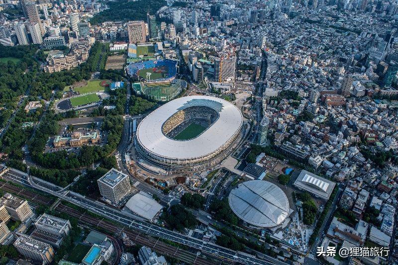 东京晴海是奥运村所在地，这里是填海形成的人工岛，离银座2公里