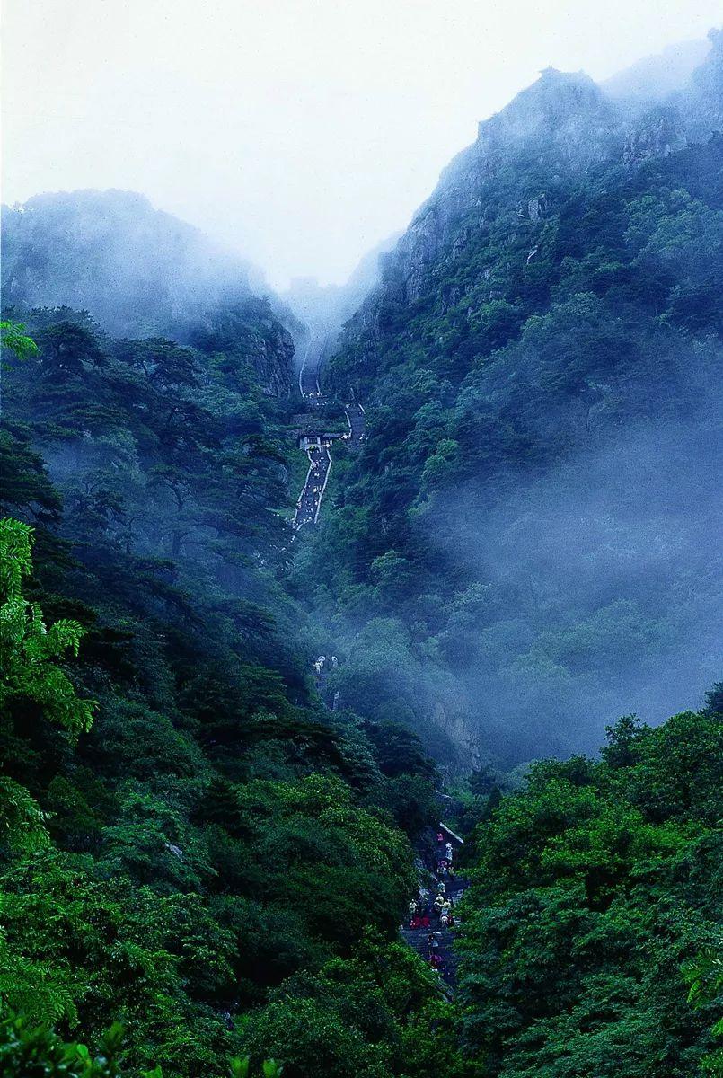 登山大全图片卡通_登山图片大全大图_登山图片大全