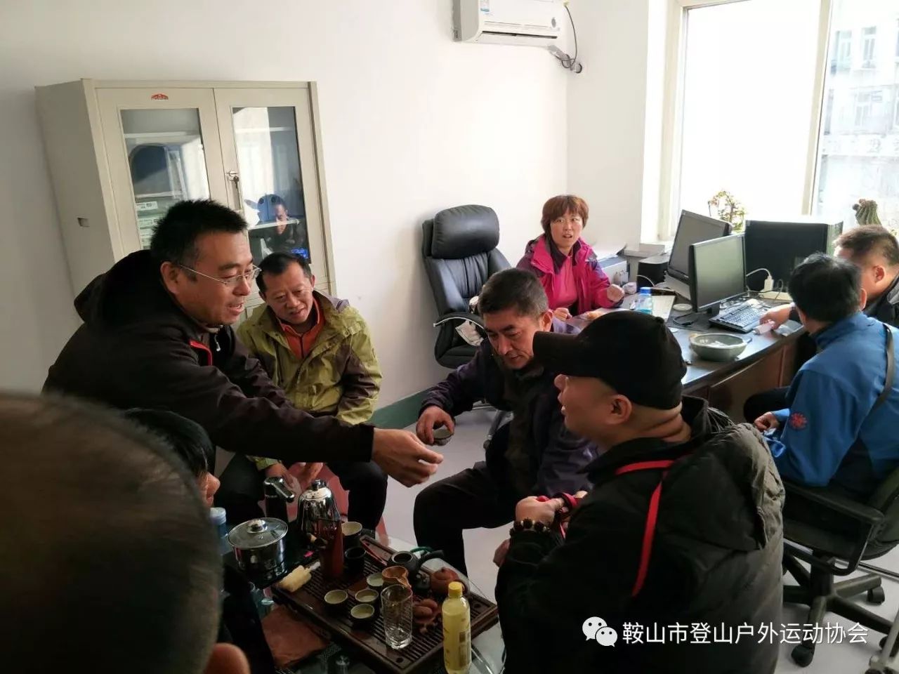 户外登山协会的简介_登山户外运动协会网_户外登山俱乐部