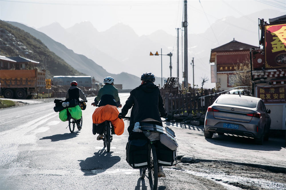 骑行路线攻略_骑行川藏线地图 路线图_骑行川藏线地图超清