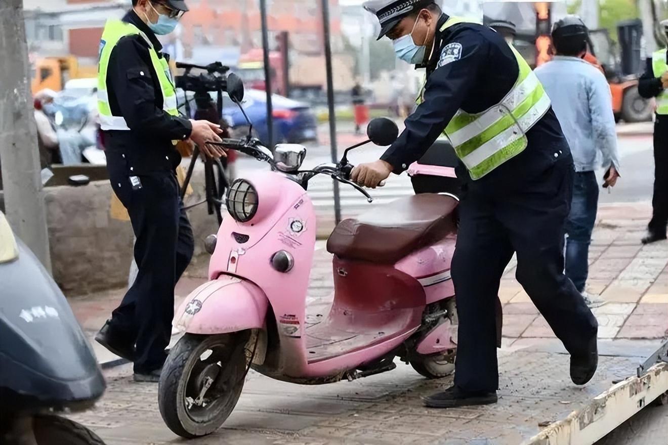 自行车骑行能上高速吗_骑自行车上路危险吗_敢骑自行车上路吗